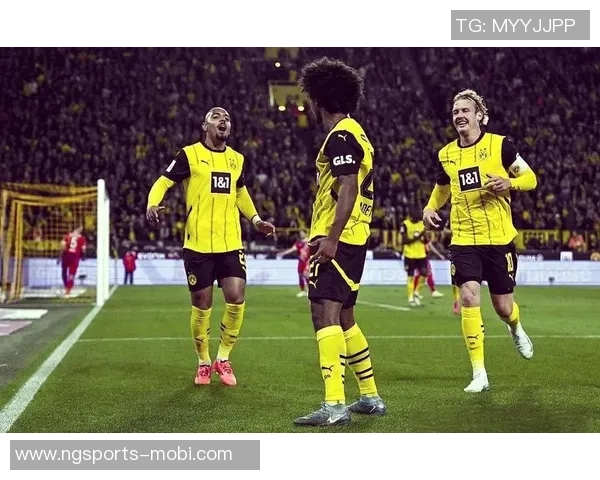 曼联寻求边锋和10号位新援目前未与阿德耶米接触