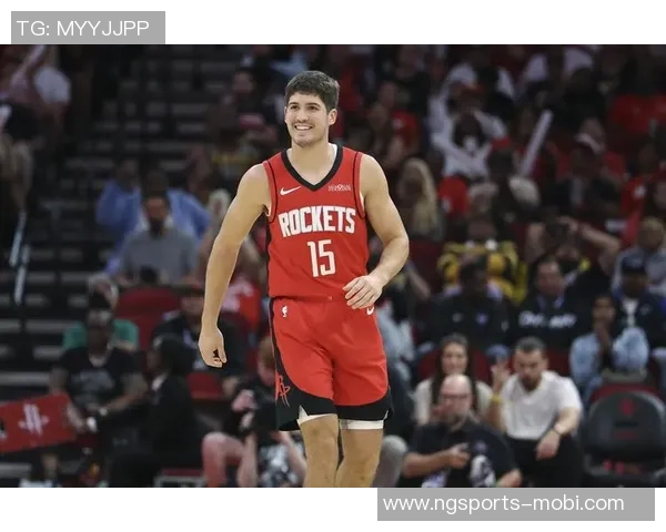 乌度卡解析末节防守阵容提升球队遏制对手攻势的机会